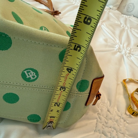 Dooney & Bourke Green Polka Dot Tote Bag with Tan Leather Handles And Tassels - Picture 14 of 14